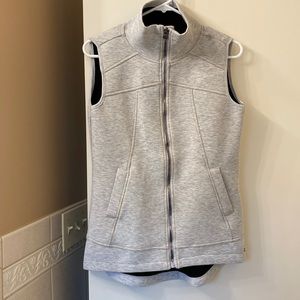 Betsy Johnson performance wear vest